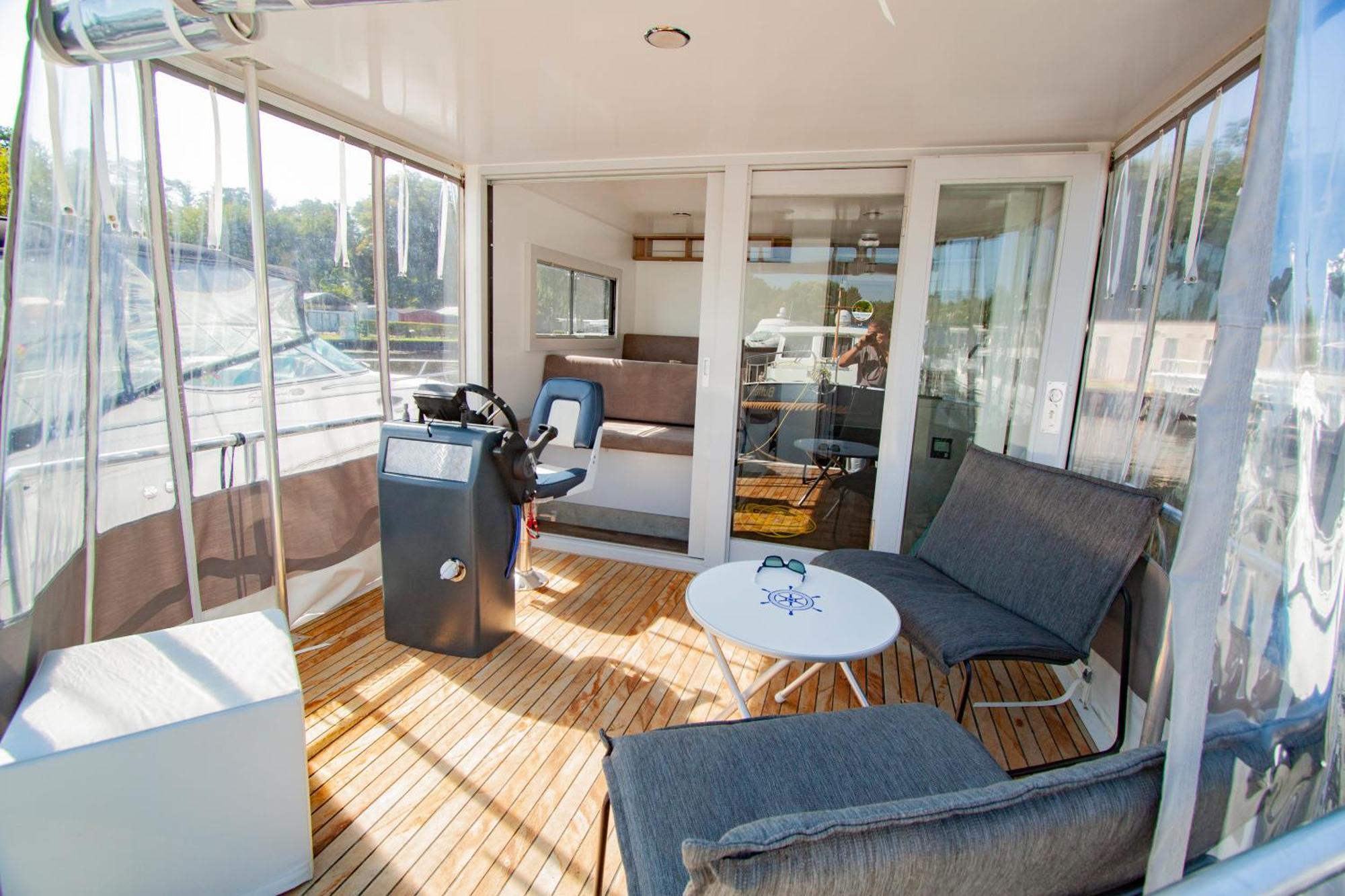Botel Hausboot